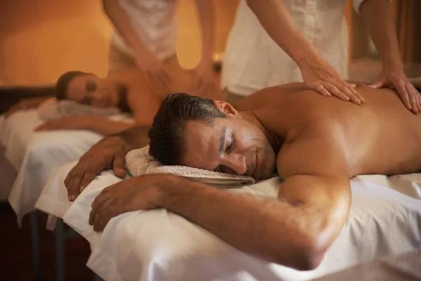 Working Wonders Muscles Mature Couple Enjoying Relaxing Massage — Stockfoto