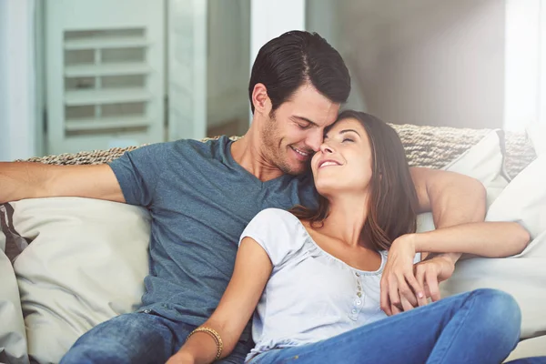 Content Each Others Arms Affectionate Young Couple Enjoying Day Home — Foto Stock