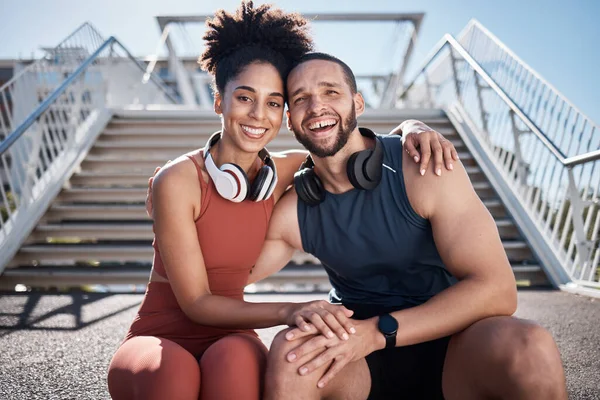 Couple Fitness Smile Hug City Break Running Exercise Training Workout — Fotografia de Stock