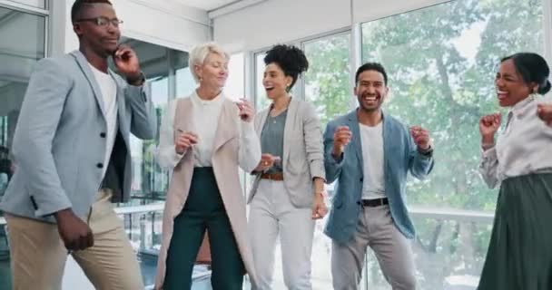 Success Teamwork Startup Team Dancing Celebrating Creative Office Diversity Dance — Vídeo de stock