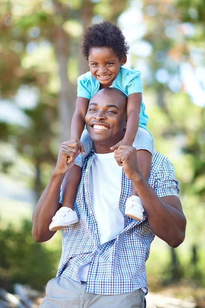 Shes His Little Princess Happy Young African Father Spending Time — Stockfoto