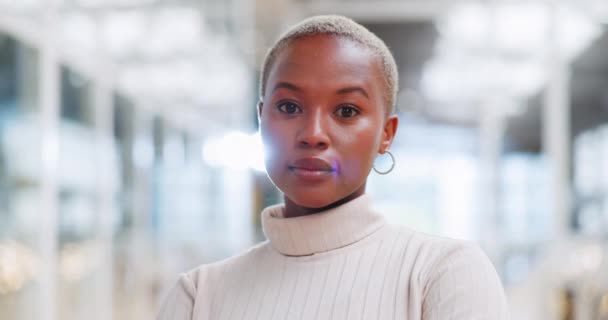 Face Mindset Motivation Business Black Woman Work Standing Her Office — Stock video