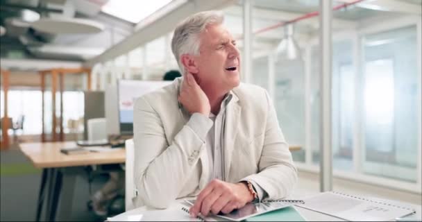 Neck Pain Burnout Stress Business Man Office Financial Finance Budget — Stockvideo