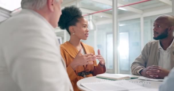Talking Black Woman Meeting Teamwork Collaboration Digital Marketing Training Education — Wideo stockowe