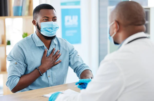 Patient Talking Doctor Covid Symptoms African American Man Talking Chest — Fotografia de Stock