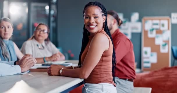 Face Business Black Woman Meeting Smile Manager Team Modern Office — Vídeos de Stock