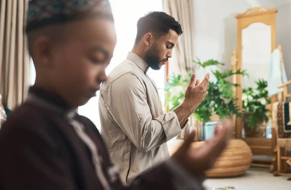 Parents Shape Destinies Children Young Muslim Man His Son Praying — Stock Fotó