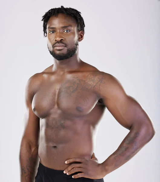 Black Man Fitness Portrait Sports Person Studio Strong Body Muscle — Stok fotoğraf