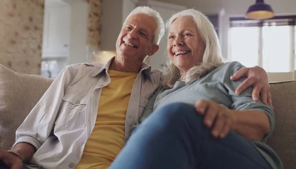 Retirement Has Turned Happy Couch Potatoes Happy Senior Couple Sitting — 스톡 사진