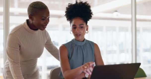 Business Black Woman Employee Laptop Digital Marketing Connection Conversation Workplace — Αρχείο Βίντεο