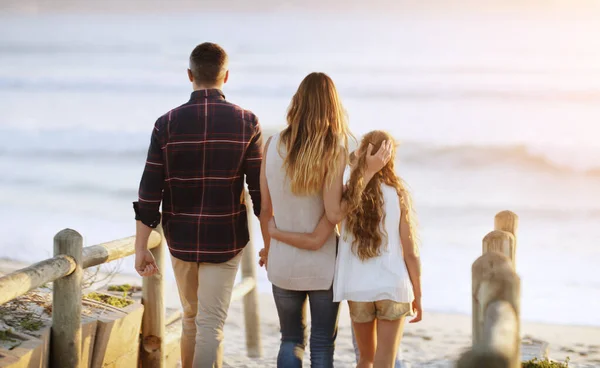 Beach Favourite Place Family Rearview Shot Family Walking Beach Together — Fotografie, imagine de stoc