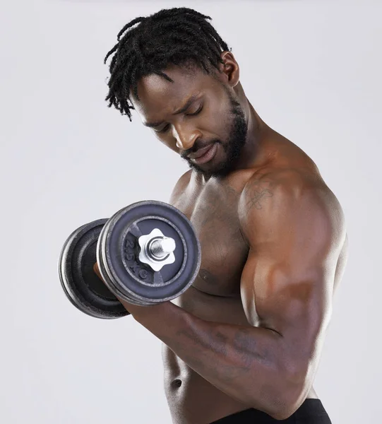 Fitness Training Dumbbell Exercise Black Man Studio Doing Muscle Workout — Zdjęcie stockowe
