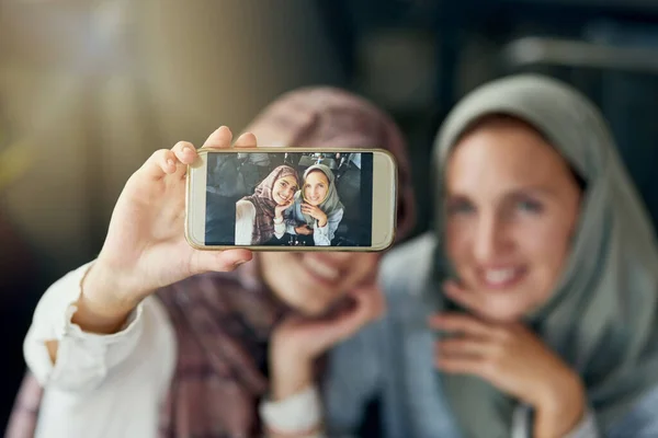 Great Selfies Taken People Who Make You Smile Two Women — стоковое фото
