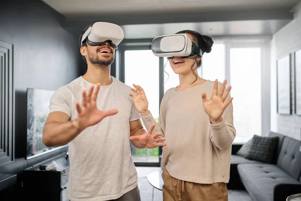 Couple Futuristic Tech Virtual Reality Metaverse Gaming Goggles Cyber Fantasy — Stock Fotó