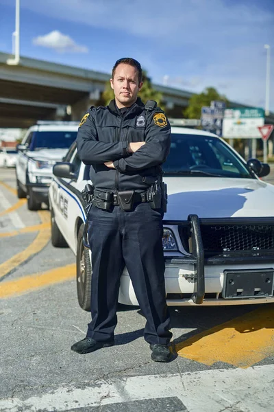 Determined Eradicate Crime Full Length Portrait Handsome Young Policeman Standing — Fotografia de Stock