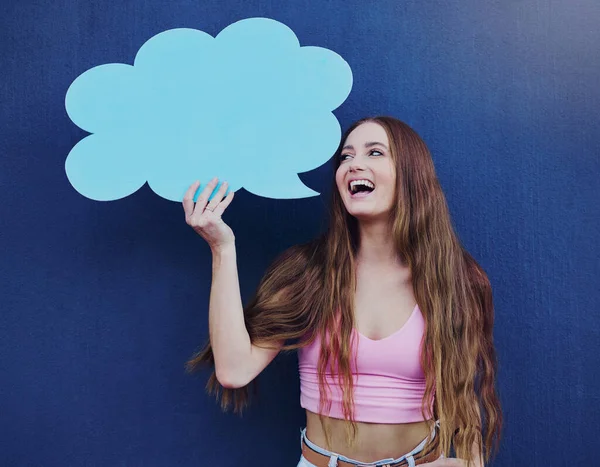 Happy Woman Holding Speech Bubble Mockup Space Standing Blue Wall — Fotografia de Stock