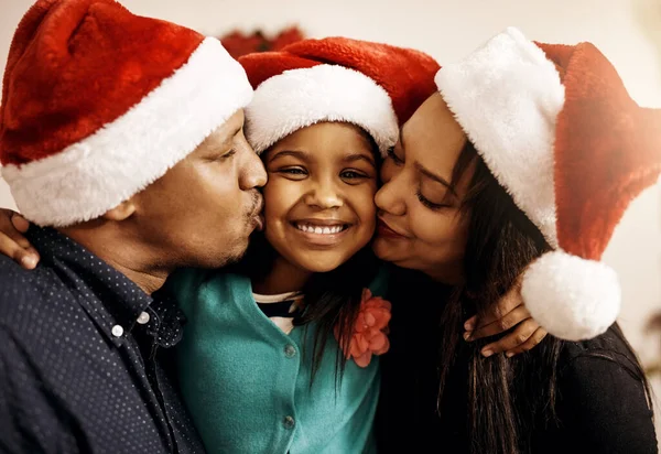 Give Them Christmas Can Cherish Portrait Family Celebrating Christmas Together — Stock Fotó