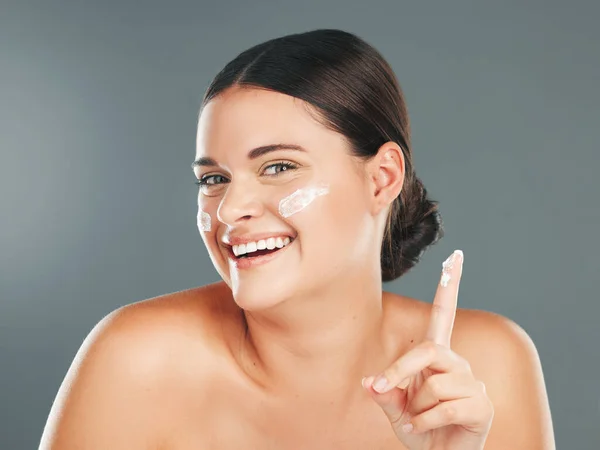 Portrait Skincare Woman Cream Cosmetics Smile Girl Grey Studio Background — 图库照片