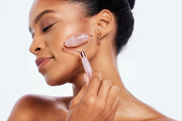 Facial Roller Beauty Face Woman Studio Dermatology Cosmetics Natural Skin — Φωτογραφία Αρχείου
