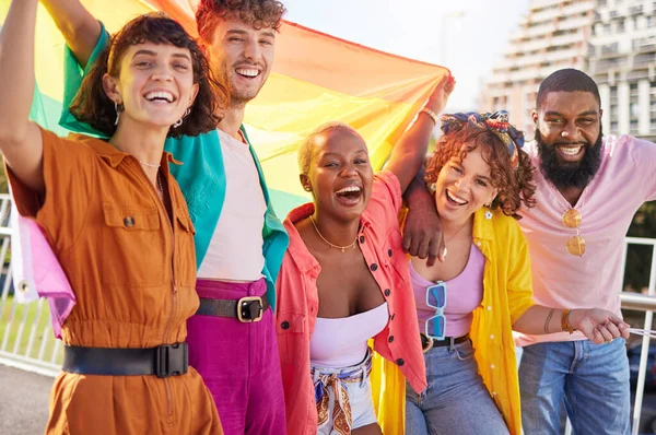 Portrait Rainbow Flag Friends Outdoor Together Diversity Gay Pride Freedom — Stockfoto