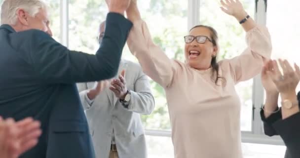 High Five Diversity Business People Clapping Hands Office Teamwork Motivation — Vídeos de Stock