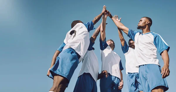 Soccer Team High Five Men Celebrate Winning Sports Competition Game — Stok fotoğraf