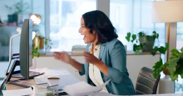Business Woman Success Paper Air Excited Happiness Promotion Celebration Achievements — Vídeo de Stock