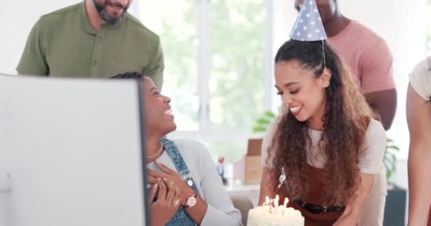 Creative Business People Birthday Team Applause Celebration Love Care Cake — Vídeos de Stock
