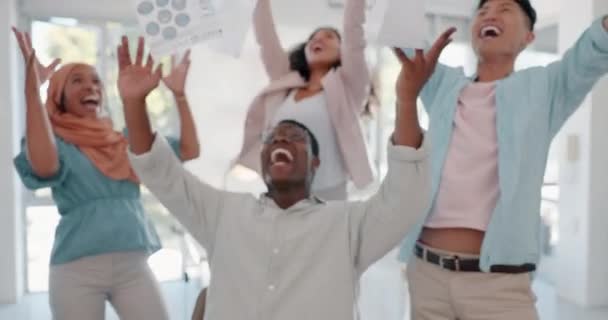 Celebration Happy Business People Throw Paper Celebrate Achievement Success Goals — ストック動画