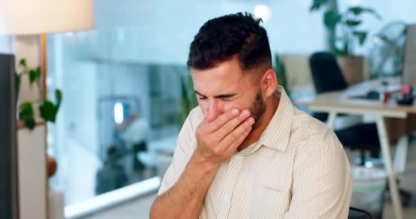 Sick Covid Man Sneezing Tissue Virus Cold Flu Work Office — 图库视频影像