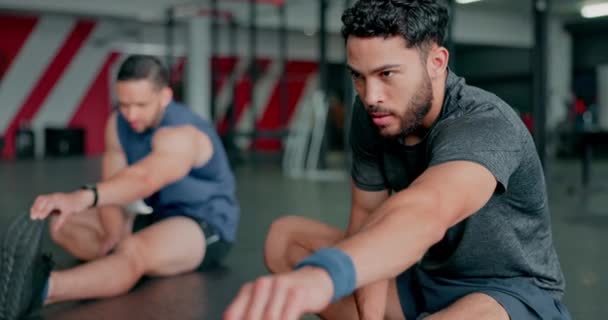 Przyjaciele Fitness Rozciąganie Nóg Siłowni Dla Zdrowia Elastyczności Lub Ćwiczeń — Wideo stockowe