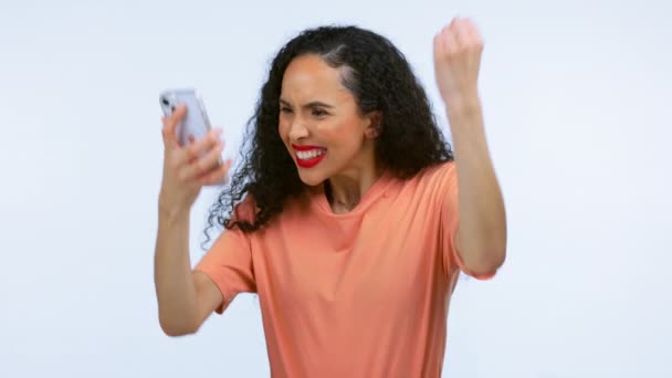 Winner Phone Black Woman Isolated White Background Winning Bonus Competition — Vídeo de Stock