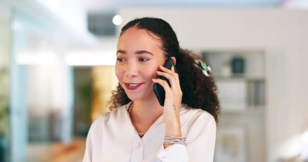 Black Woman Phone Call Business Communication Work Negotiation Telemarketing Networking — Stockvideo