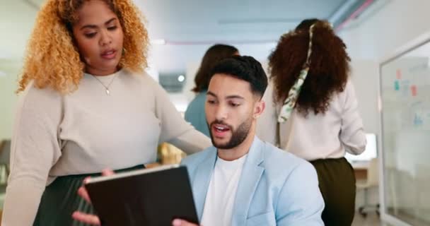 Team Work Black Woman Manager Planning Digital Marketing Strategy Social — Stockvideo