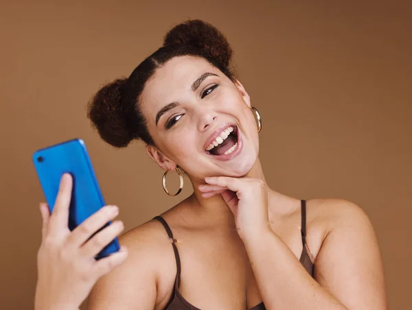 Selfie Happiness Woman Phone Feeling Excited Happy Beauty Profile Picture — Stock Photo, Image