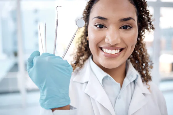 Dentist Portrait Healthcare Hands Tools Dental Wellness Teeth Whitening Gum — Zdjęcie stockowe