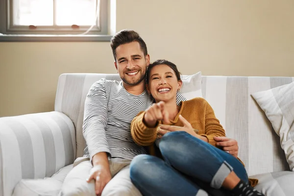 All You Need Young Couple Relaxing Sofa Home — Foto Stock