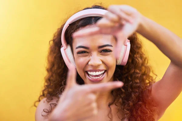 Music Frame Face Black Woman Listening Radio Outdoor Yellow Wall — Stock Photo, Image