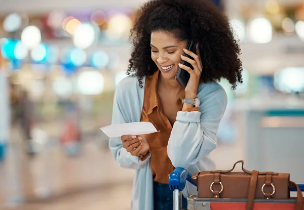 Phone Call Airport Black Woman Travel Ticket Luggage Suitcase Global — Foto Stock
