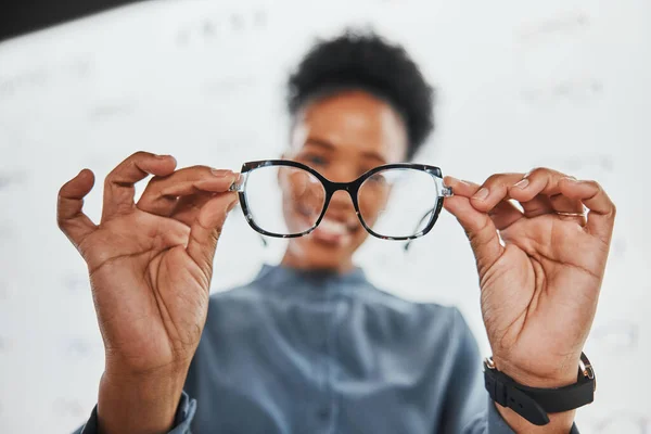 Glasses Black Woman Hands Customer Store Worker Optician Clinic Looking — Stock Photo, Image
