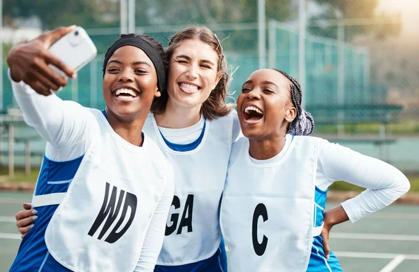 Netball team, sports selfie and women laughing or group friends in funny social media post, training update and meme. Diversity teenager or gen z in profile picture and excited for competition break.