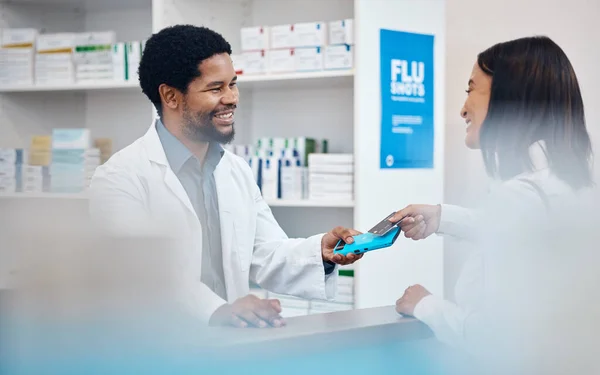 Pharmacy Payment Pharmacist Customer Card Medicine Drugs Medical Prescription Healthcare — Stock Photo, Image