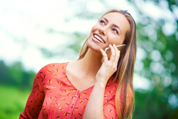 Way Cant Wait See You Young Woman Talking Her Cellphone — Stock Photo, Image
