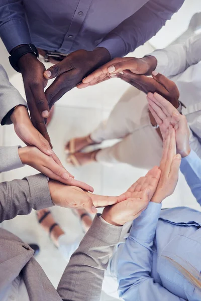 Χέρια Συνεργασία Και Workflow Μια Επιχειρηματική Ομάδα Που Στέκεται Κύκλο — Φωτογραφία Αρχείου