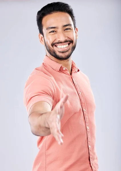Sorria Aperto Mão Retrato Homem Negócios Fundo Isolado Cinza Estúdio — Fotografia de Stock