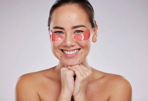 Skincare Potret Dan Wanita Asia Dengan Penutup Mata Wajah Untuk — Stok Foto