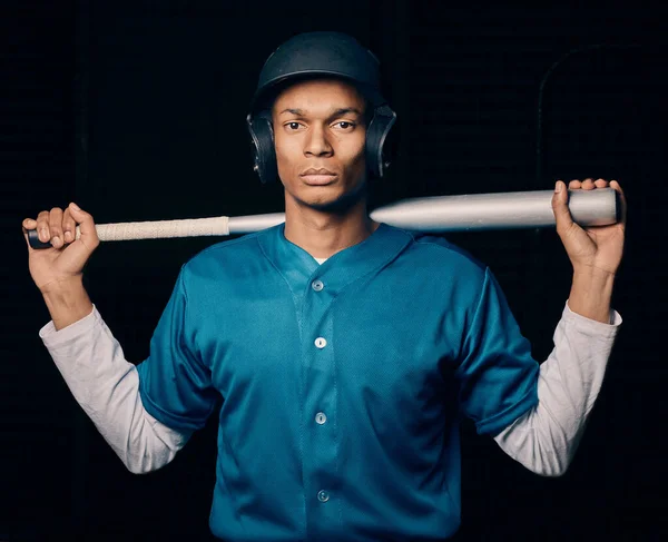 Спорт Бейсбол Портрет Людини Кажаном Чорному Тлі Готові Гри Практики — стокове фото