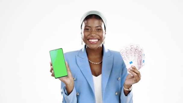 Telefon Peníze Zelená Obrazovka Černošky Loterie Vítěz Studiu Izolované Bílém — Stock video