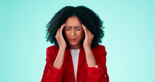 Stress Kopfschmerzen Und Angst Mit Einer Schwarzen Frau Die Sich — Stockvideo