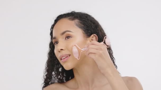 Svart Kvinna Ansikte Och Skönhet Ansikte Och Roller Naturlig Kosmetika — Stockvideo